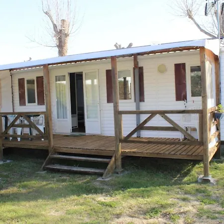 Kemp Mobil Confortable Avec Terrasse Pour 6 Personnes - Api-1-52-882 Notre-Dame-de-Monts