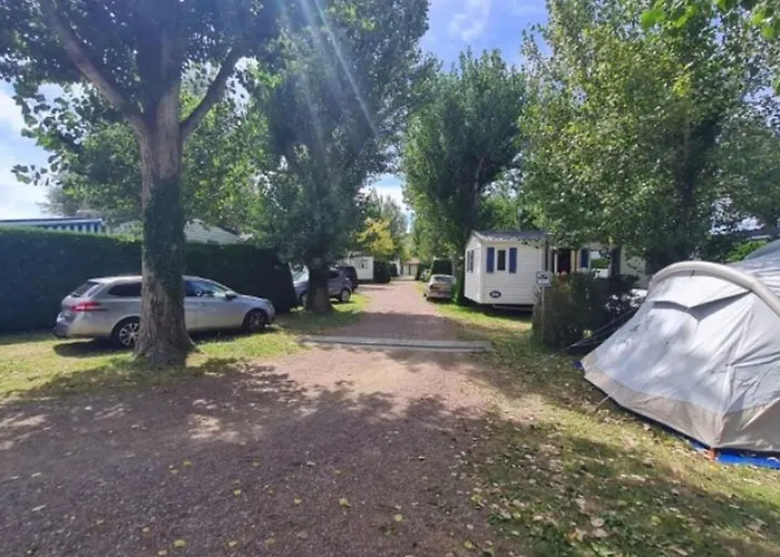 Mobil Confortable Avec Terrasse Pour 6 Personnes - Api-1-52-882 Kemp *