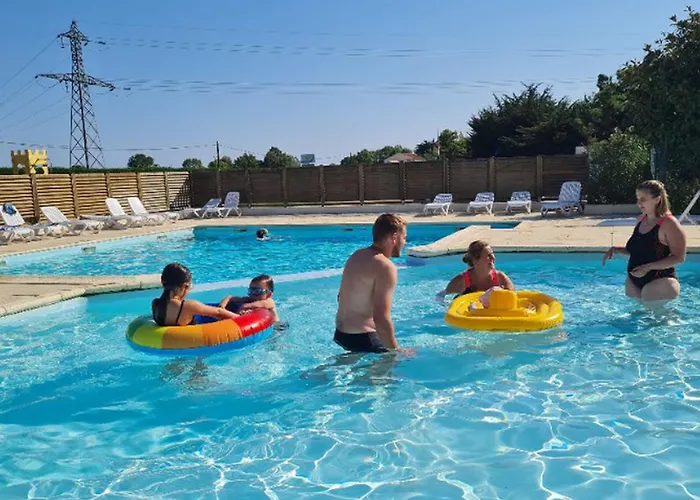 Mobil Confortable Avec Terrasse Pour 6 Personnes - Api-1-52-882 Kemp